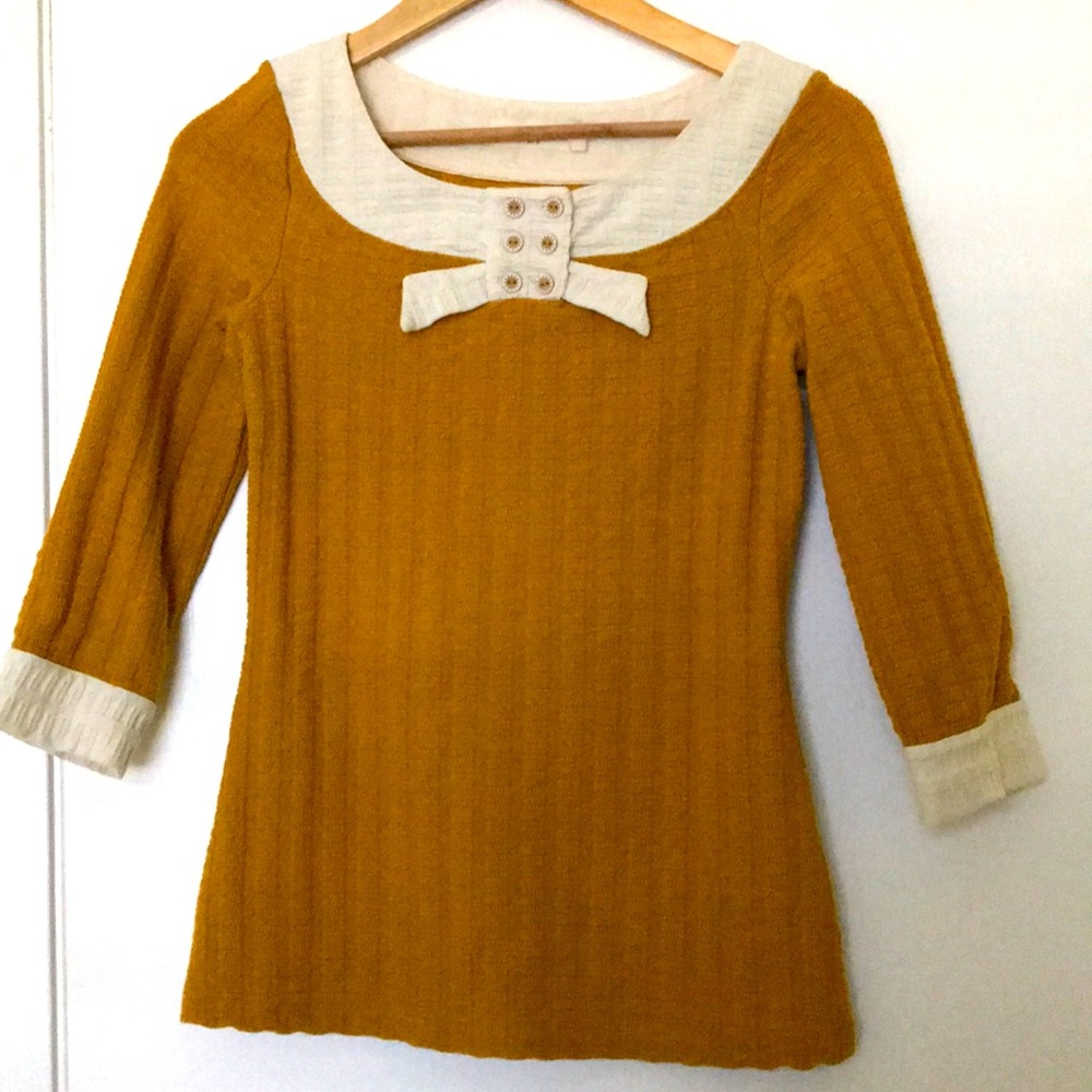 Anthro mustard top